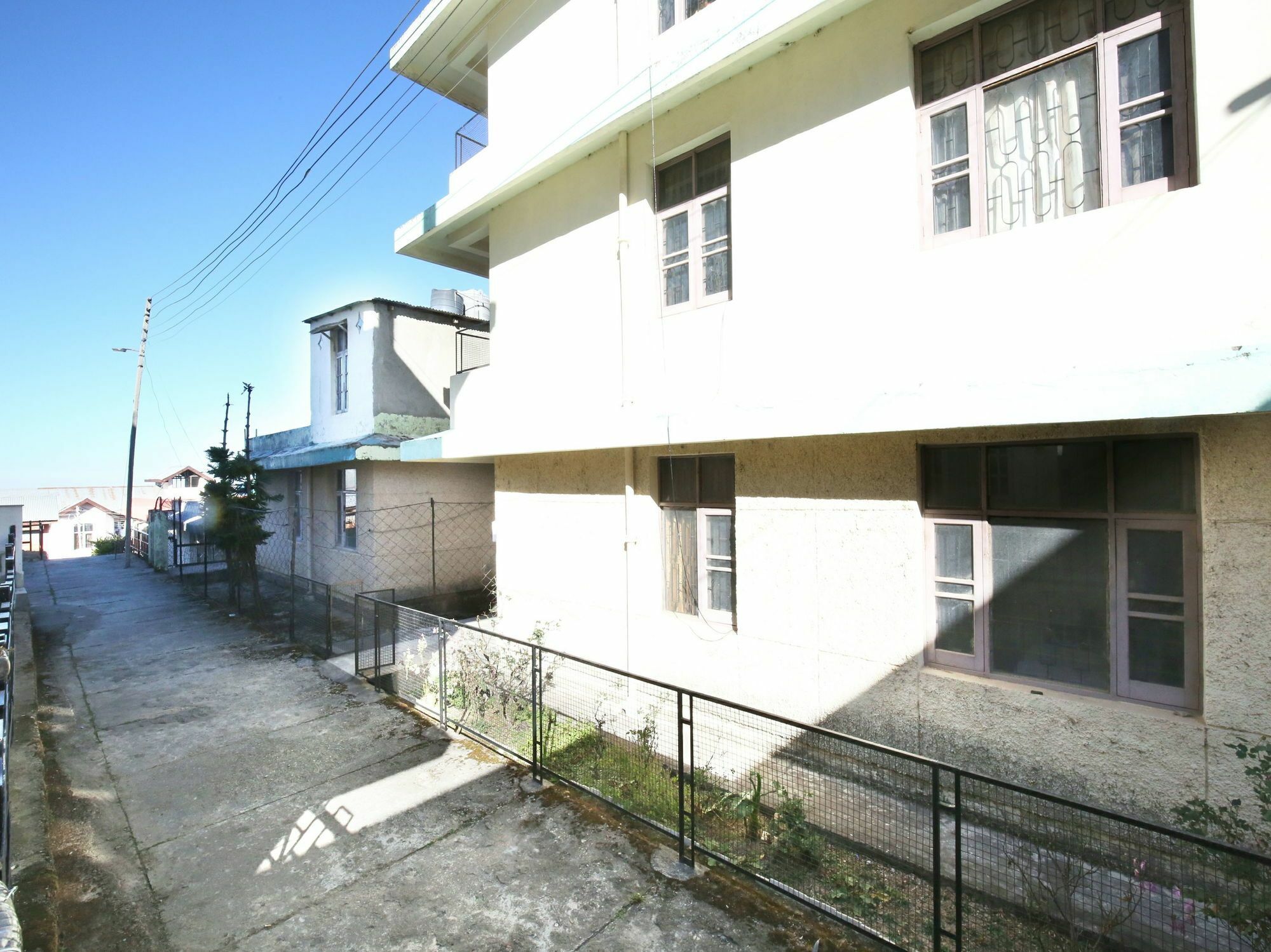 Elegant 3Bhk Abode In Shoghi, Shimla公寓 外观 照片